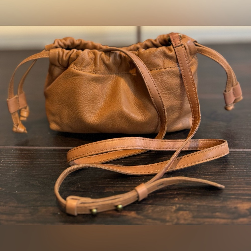 SOLD Madewell Tan Leather Crossbody Bag